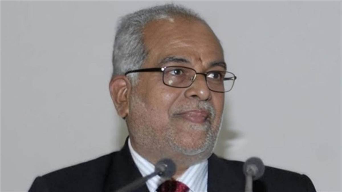 https://www.jagranimages.com/images/newimg/19082025/19_08_2025-b_sudarshan_reddy_news_24018475.jpg