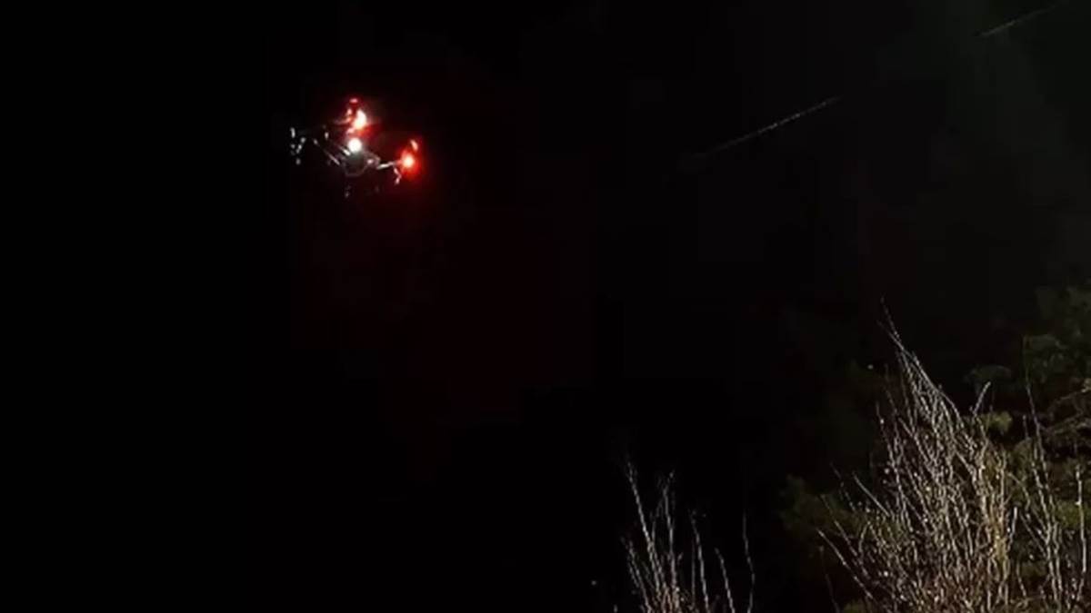 https://www.jagranimages.com/images/newimg/19082025/19_08_2025-drone_in_auraiya_village_24017741.jpg