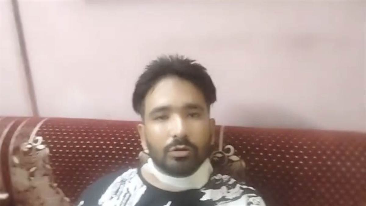 ncr ghaziabad news youth attacked for resisting theft police negligence alleged