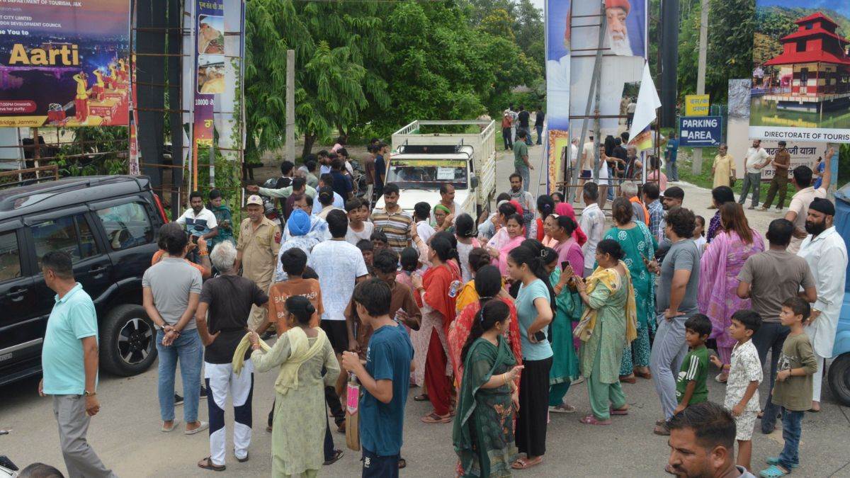 land encroachment removed in jammu jda in action
