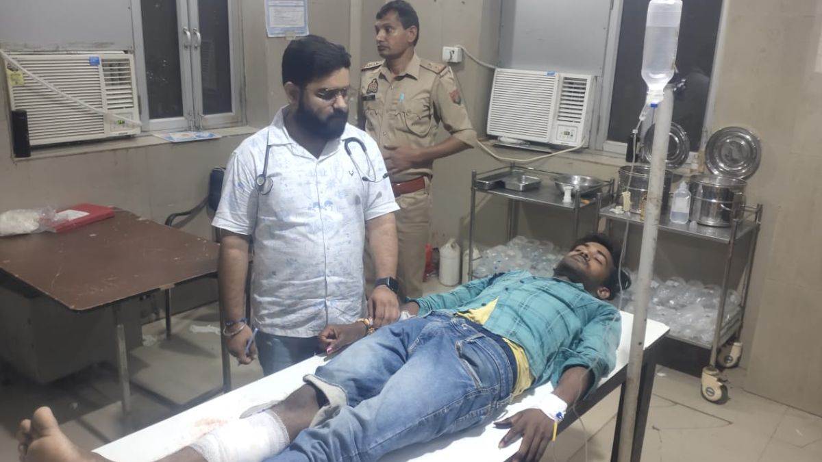 mainpuri police encounter criminal arrested after shootout stolen liquor recovered