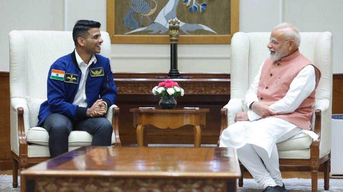 https://www.jagranimages.com/images/newimg/19082025/19_08_2025-pm_modi_subhanshu__24018311.jpg