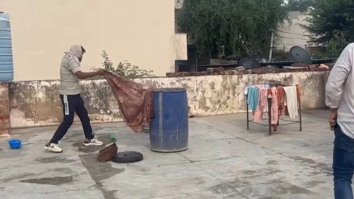 नीला ड्रम रिटर्न! पति की हत्या कर मकान मालिक के बेटे संग फरार 3 बच्चों की मां, गिरफ्तारी के बाद खुला खौफनाक राज
