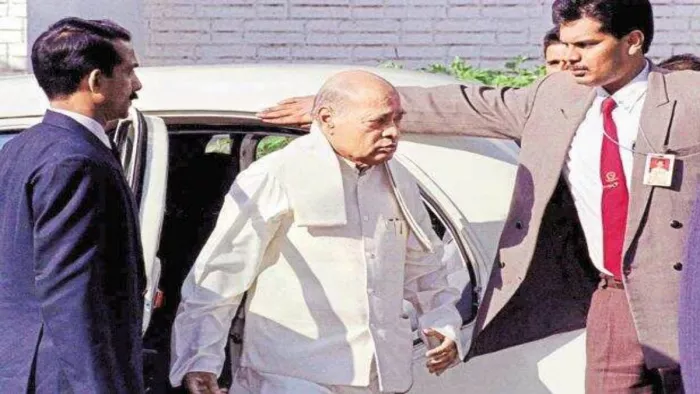 3 सप्ताह के आयात बिल चुकाने लायक ही रह गया था विदेशी मुद्रा भंडार
