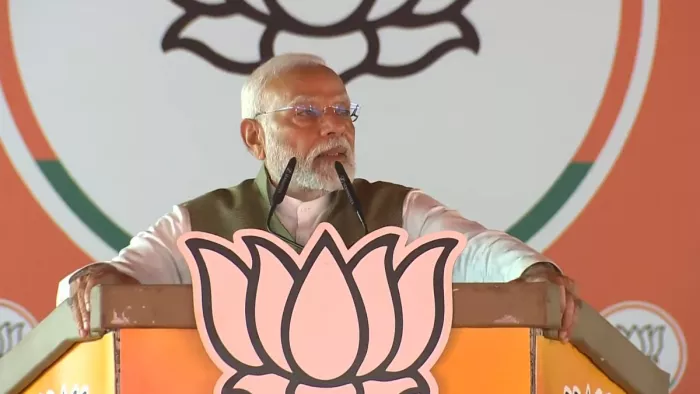 PM Modi Visit Srinagar: पीएम मोदी ने श्रीनगर में लोगों को संबोधित किया