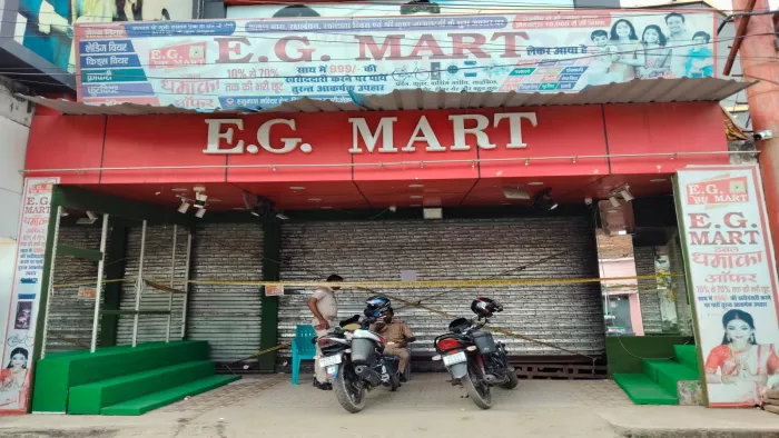 SS मॉल के मालिक को दो दिन पूर्व पुलिस लखनऊ से गिरफ्तार कर भेज चुकी है जेल