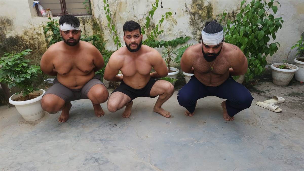 https://www.jagranimages.com/images/newimg/19092025/19_09_2025-19gur_54_19092025_133.jpg
