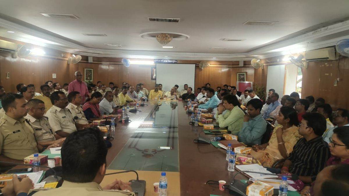 https://www.jagranimages.com/images/newimg/19092025/19_09_2025-gumla_news_2_24052941.jpg