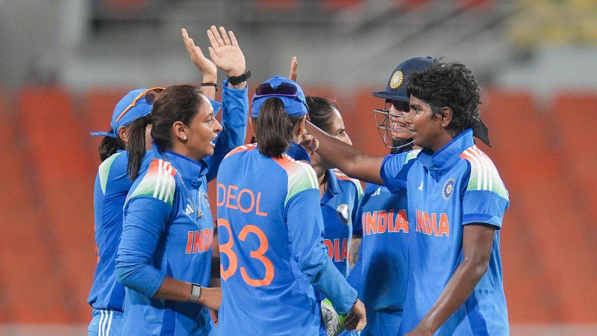 https://www.jagranimages.com/images/newimg/19092025/19_09_2025-ind_vs_aus_w_24052867.jpg