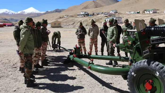 पूर्वी लद्दाख में 13,000 फुट की ऊंचाई पर फिटनेस गतिविधियां भी आयोजित की जा रही हैं।