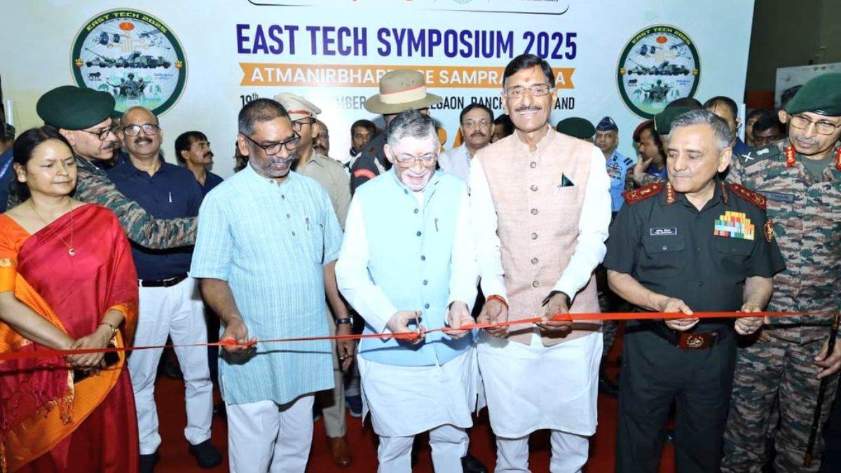 https://www.jagranimages.com/images/newimg/19092025/19_09_2025-jharkhand_defence_expo_24052687.jpg
