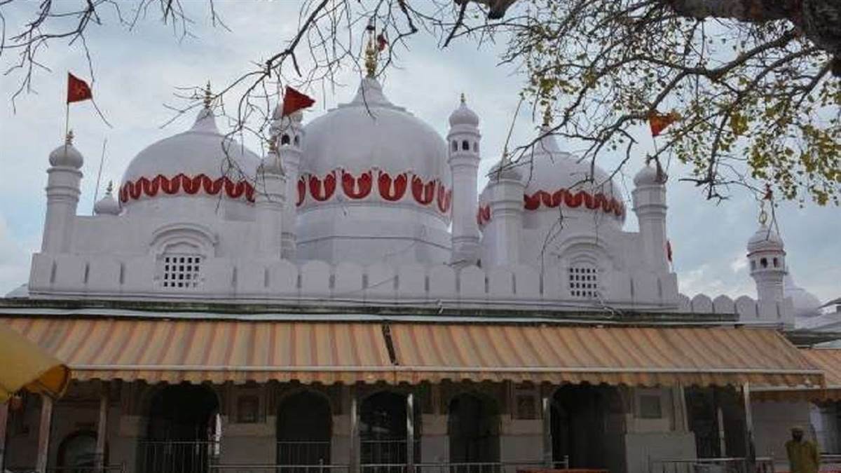 https://www.jagranimages.com/images/newimg/19092025/19_09_2025-mansadevi1_24052542.jpg