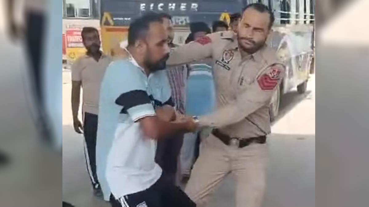 https://www.jagranimages.com/images/newimg/19092025/19_09_2025-police_50_24053158.jpg