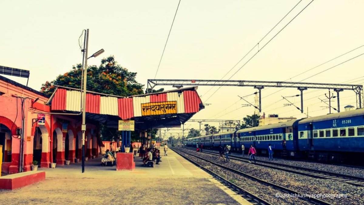 https://www.jagranimages.com/images/newimg/19092025/19_09_2025-ramdayalu_railway_station_24053099.jpg