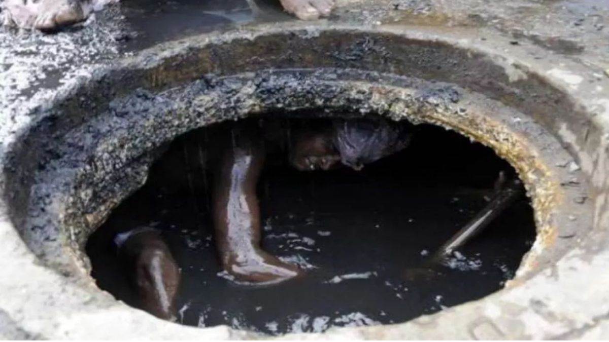 https://www.jagranimages.com/images/newimg/19092025/19_09_2025-sewer_24052227_63637551.jpg