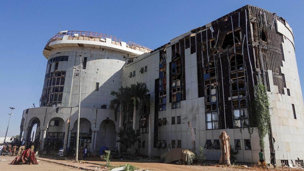sudan 43 civilians killed in mosque attack in darfur amidst civil war