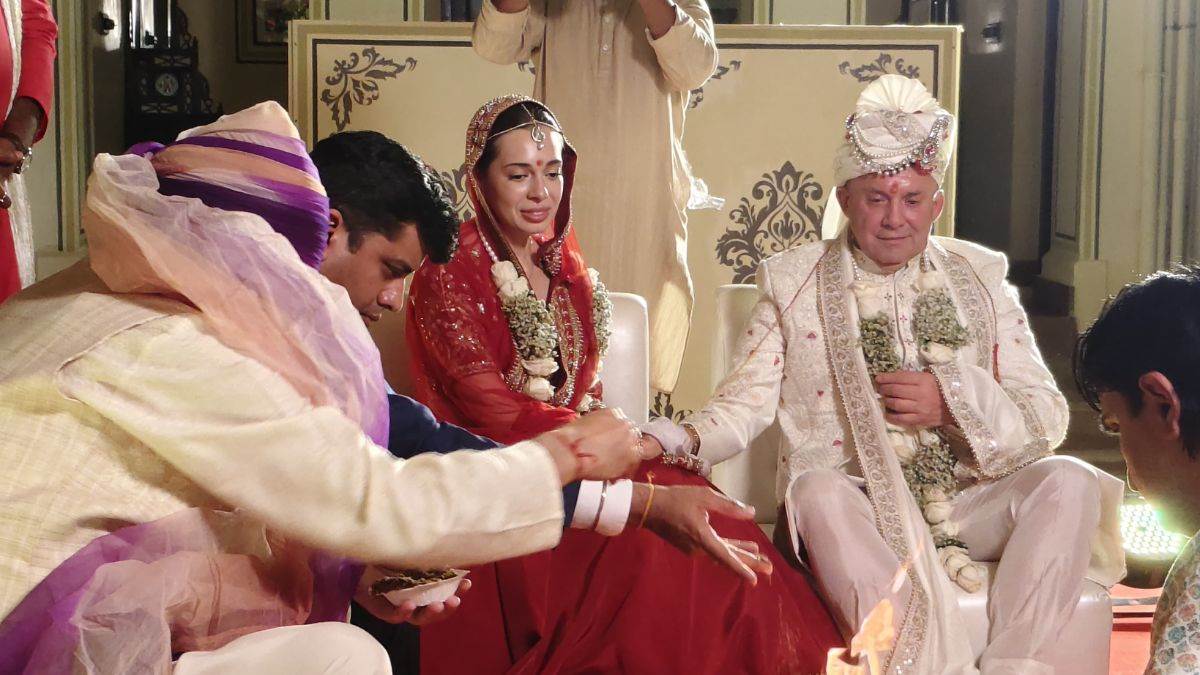 ukrainian couple celebrates marwari wedding in jodhpur indian traditions