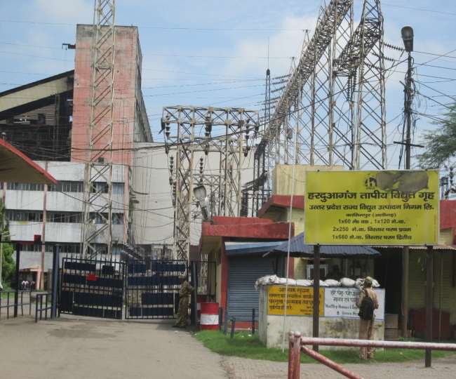 प्रदेश में बिजली की मांग गिर कर 14 मेगावाट रह गई है।