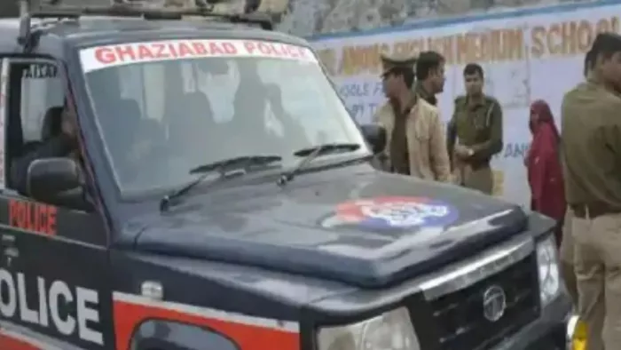 Ghaziabad Crime: स्कार्पियो में अगवा कर दिल्ली की महिला से दो दिन तक सामूहिक दुष्कर्म; दरिंगदी की हदें की पार