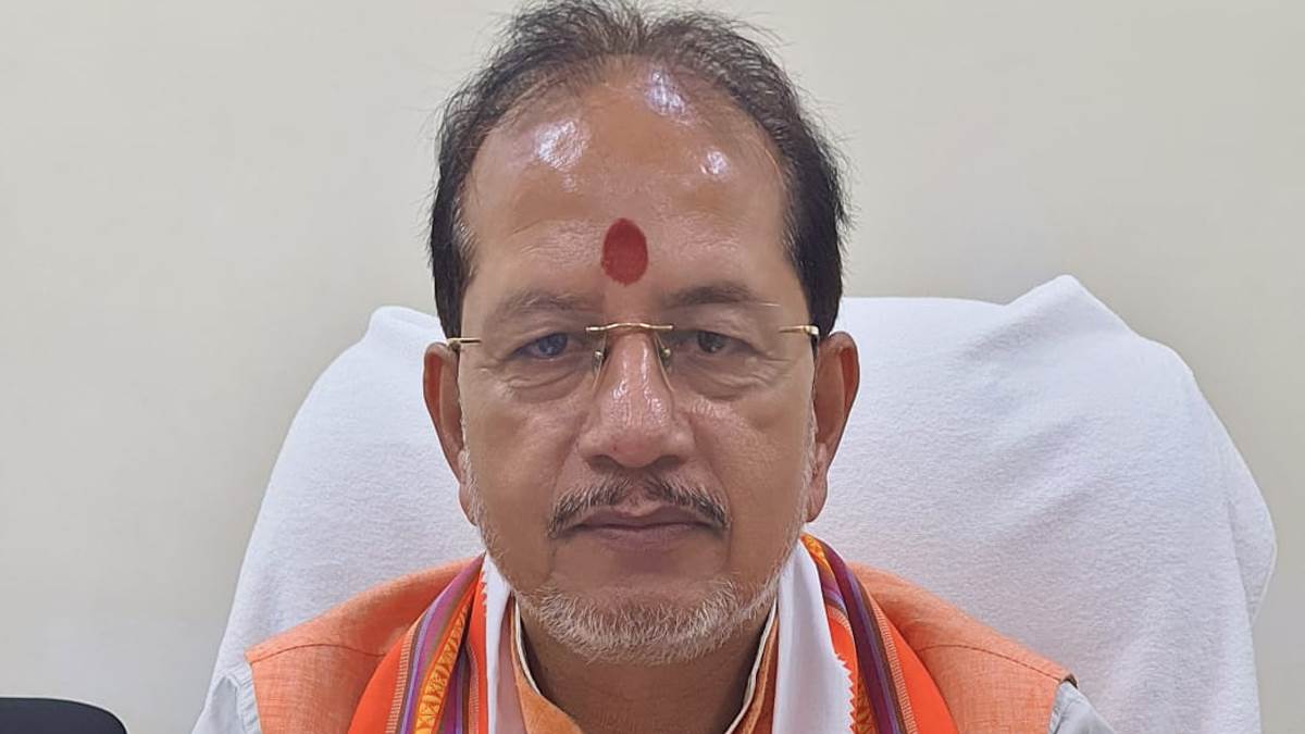 bihar assembly leader of opposition vijay kumar sinha will soon give feedback about rjd leaders also spoke on prohibition of alcohol