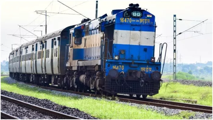 विशेष ट्रेन से रेलवे कराएगी इन तीर्थों की यात्रा, 12 दिनों का होगा टूर पैकेज