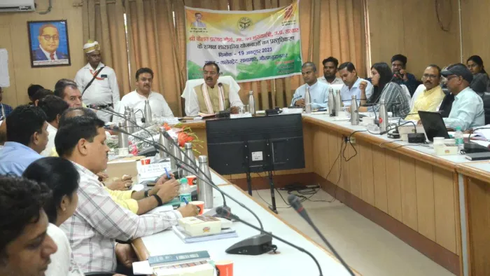 किसानों के बिजली के बिल को लेकर डिप्टी सीएम केशव मौर्य का बड़ा बयान