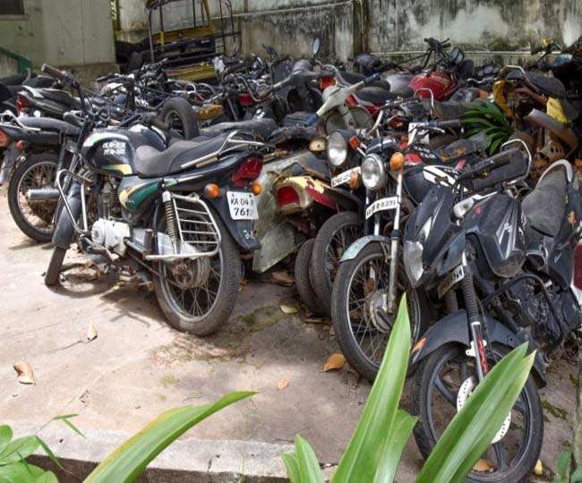 लॉकडाउन के दौरान सीज किए गए वाहनों की वजह से पुलिस की परेशानी बढ़ी।