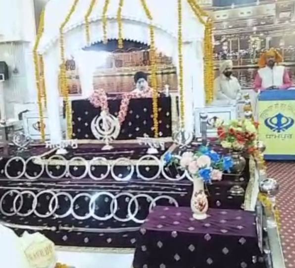 guru nanak dev prakash parv celebrated