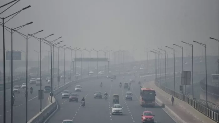 Air Pollution: दिल्ली-एनसीआर में प्रदूषण से निपटने को समयबद्ध योजना लागू करने के निर्देश