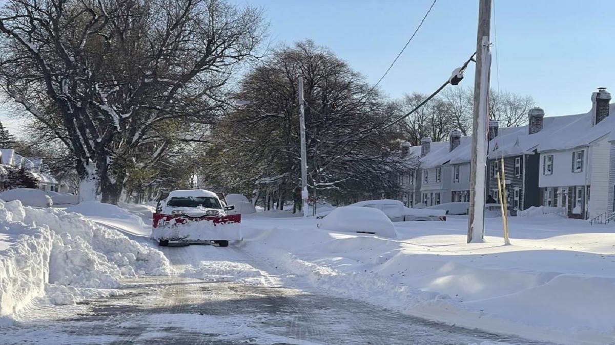 https://www.jagranimages.com/images/newimg/19112022/19_11_2022-snow_23215394.jpg