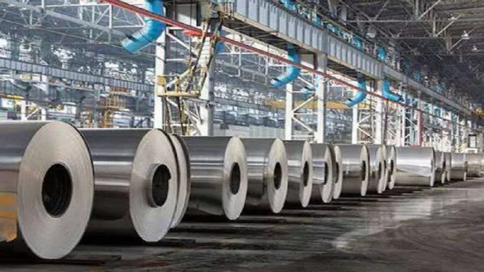 Govt cuts export duty on steel, iron ore; hikes import duty on some raw materials