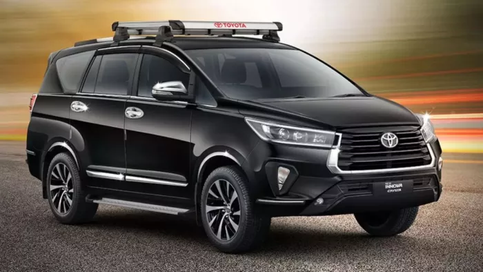 Toyota Innova Hycross की लॉन्च से पहले ही बुकिंग शुरु हुई