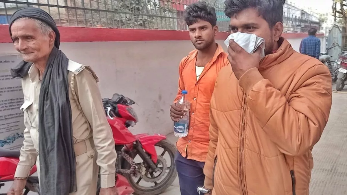 उत्तर प्रदेश के दो लोग मुजफ्फरपुर के चतुर्भुज स्थान में क्या कर रहे थे, पुलिस  ने क्यों किया गिरफ्तार? - Two people from Uttar Pradesh arrested for smack  peddlers in ...