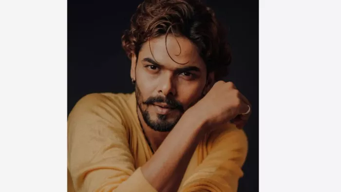 मनोहर ने बॉलीवुड में धमाका प्रदर्शन कर पीरपैंती का किया नाम रौशन। (फाइल फोटो)