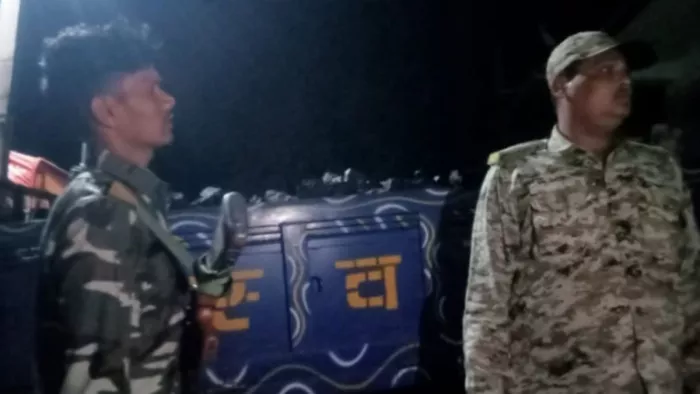 गिरिडीह में पुलिस-महिलाओं के बीच हाथापाई, एक को धर दबोचा; साइबर आरोपी को करने गई थी गिरफ्तार