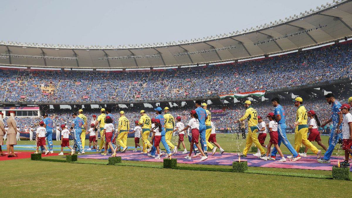 https://www.jagranimages.com/images/newimg/19112023/19_11_2023-indvsaus_cover_23584212.jpg