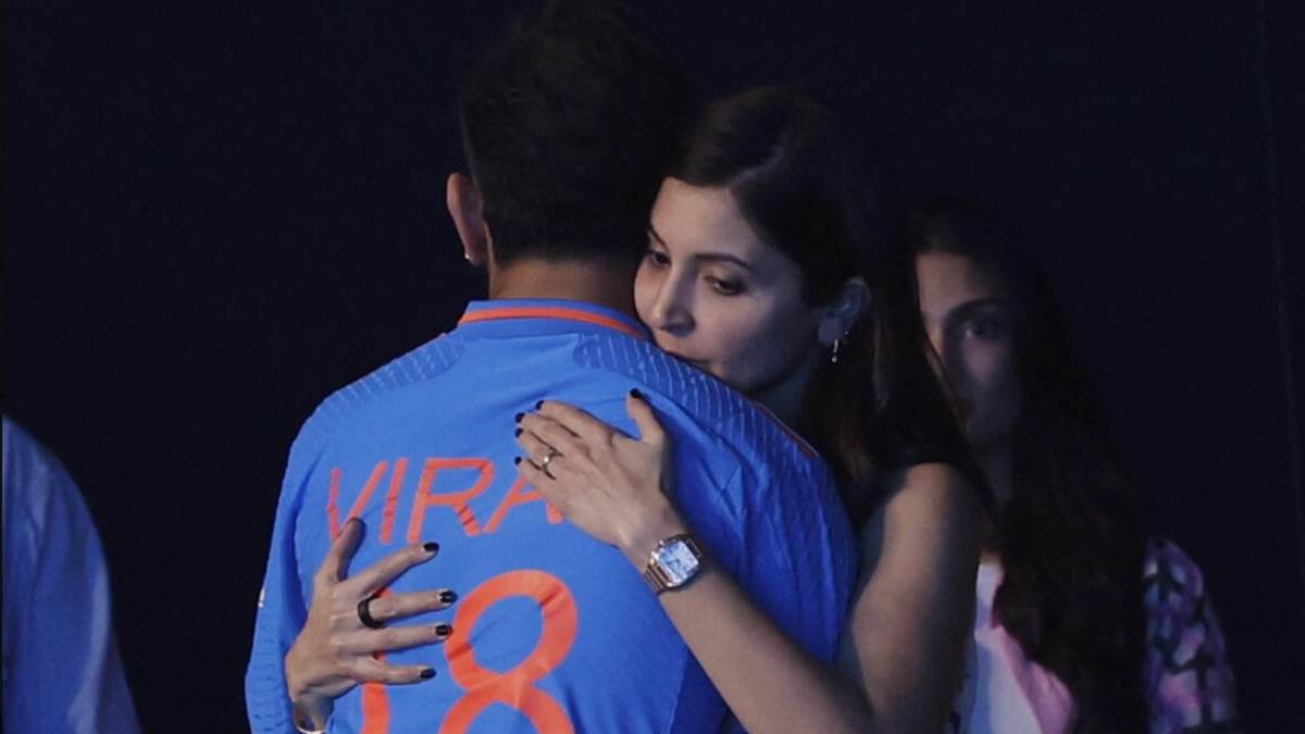 https://www.jagranimages.com/images/newimg/19112023/19_11_2023-virat_kohli_and_anushka_sharma_23584502.jpg
