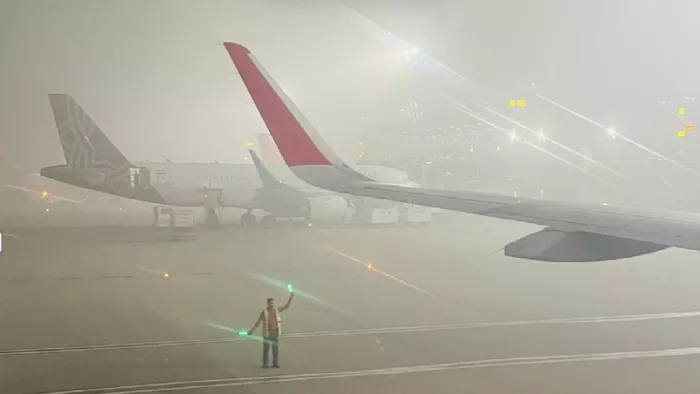 दिल्ली में आज सुबह से ही कोहरे की धुंध छाई हुई है। फाइल फोटो
