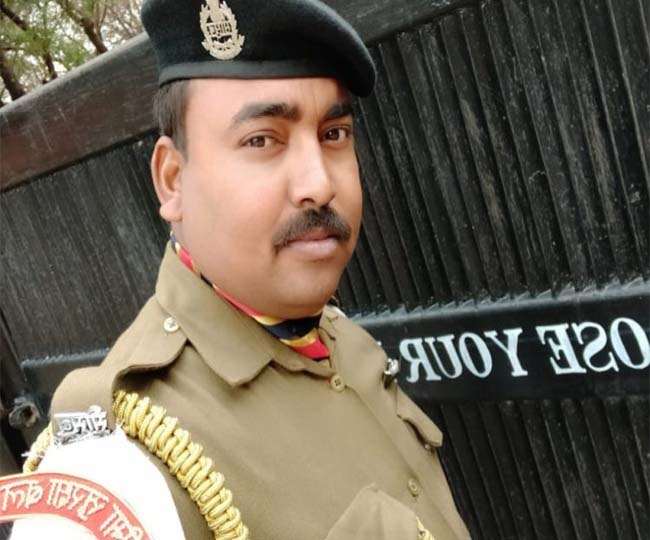 https://www.jagranimages.com/images/newimg/19122021/19_12_2021-bsf_jawan_sandip_22308233.jpg