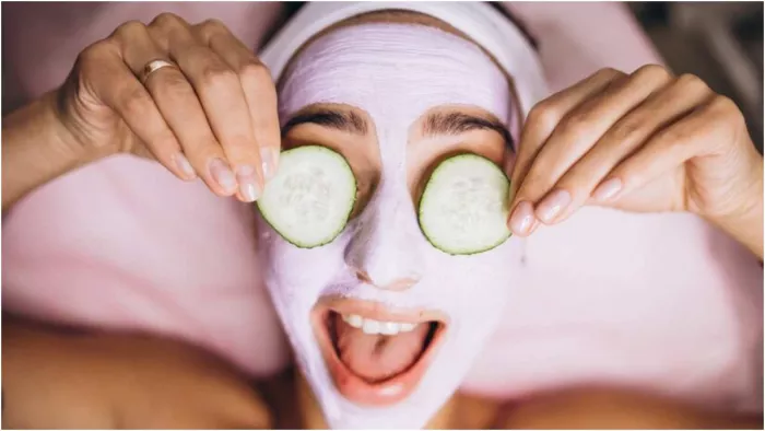 Dark Circles Natural Remedies: डार्क सर्कल्स और पफिनेस से छुटकारा दिलाएंगे ये 10 नैचुरल उपाय!