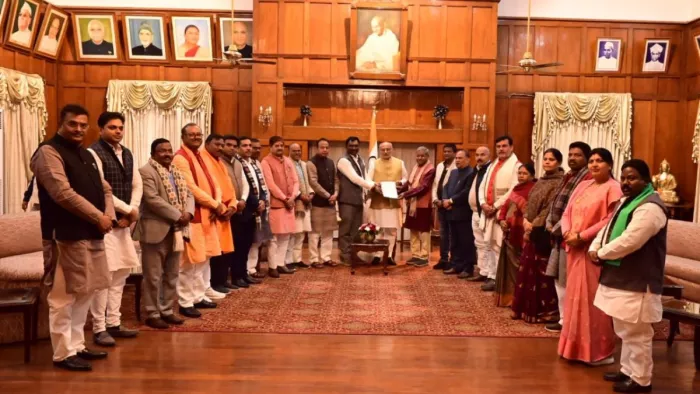 Jharkhand Assembly: 'त्राहिमाम संदेश लेकर आए हैं' स्पीकर की कार्रवाई के बाद राजभवन पहुंचे BJP विधायक