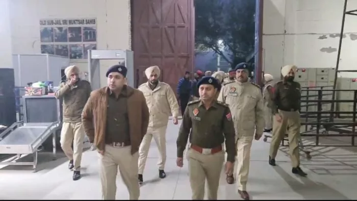 मुक्तसर जेल में SSP का छापा, 150 कर्मियों के साथ दी दबिश; कैदियों की बैरकों को खंगाला