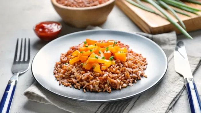 Brown Rice से बनाएं ये टेस्टी डिशेज, नहीं पडे़गा स्वाद और सेहत के बीच चुनना (Picture Courtesy: Freeepik)