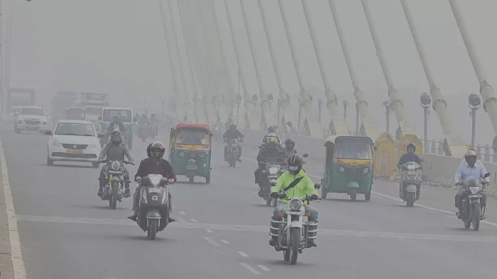 राजधानी दिल्ली में सीजन में तीसरी बार खतरनाक श्रेणी में पहुंची हवा की गुणवत्ता।