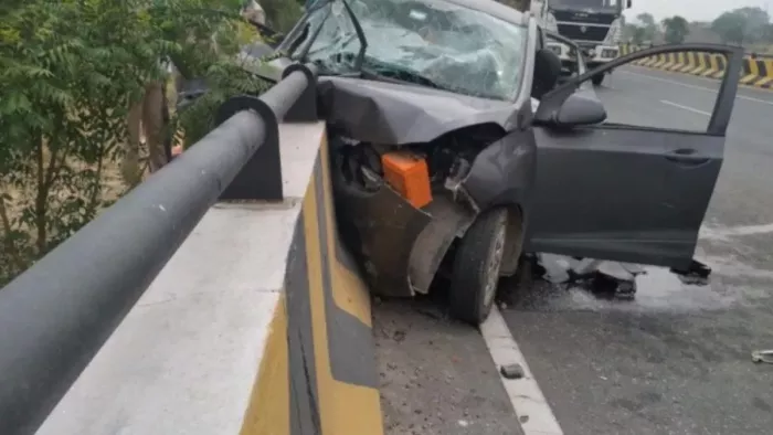 Pathankot-Amritsar Highway पर तेज रफ्तार दो कारों की आपसी टक्कर में कार सवार एक व्यक्ति की हुई मौत, 7 घायल