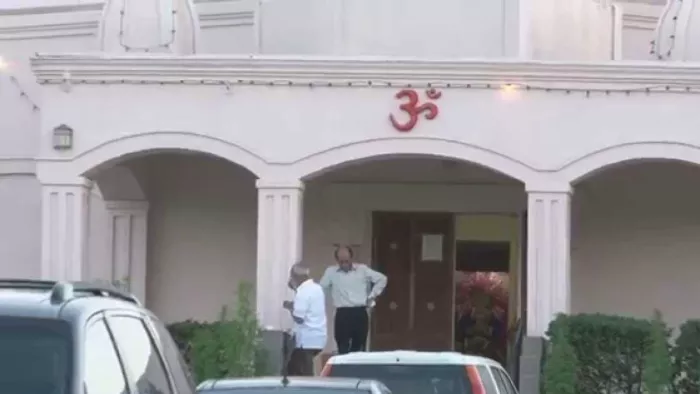 US के हिंदू मंदिर में हुई चोरी।