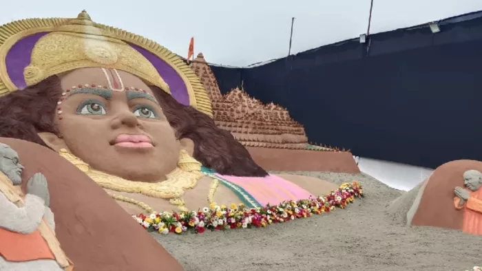 Ram Mandir : रेत शिल्प कलाकार सुदर्शन पटनायक श्रीराम की बनाई रेत पर तस्वीर,