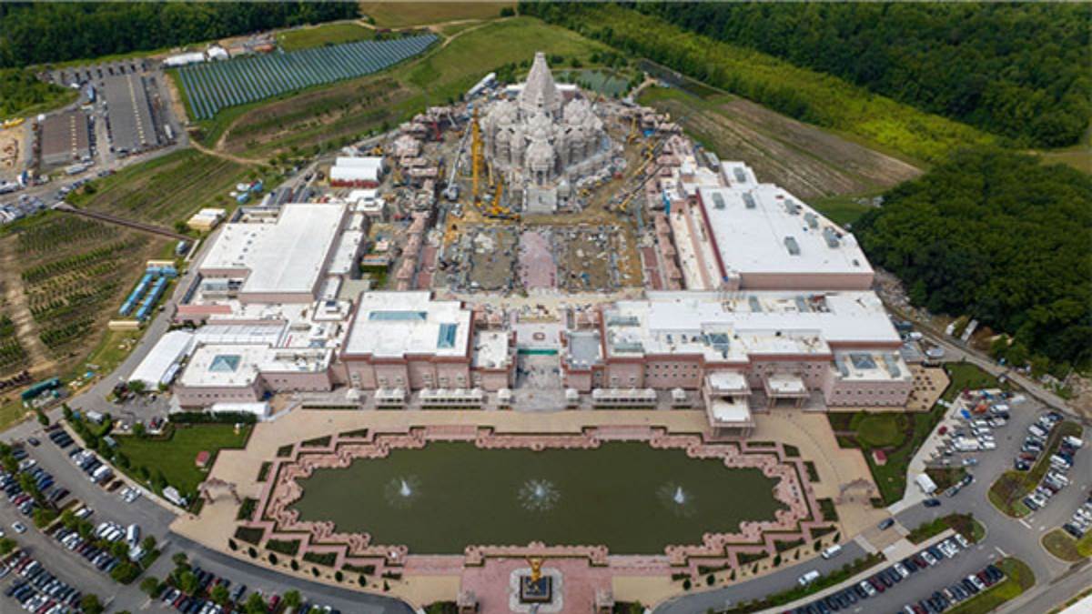 https://www.jagranimages.com/images/newimg/20012024/20_01_2024-us_hindu_temple_1_23633882.jpg