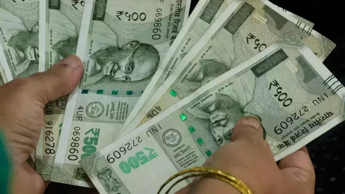 नीतीश सरकार ने प्रेग्नेंट महिलाओं को दी खुशखबरी, 48 घंटे के अंदर बैंक अकाउंट में आएंगे इतने पैसे