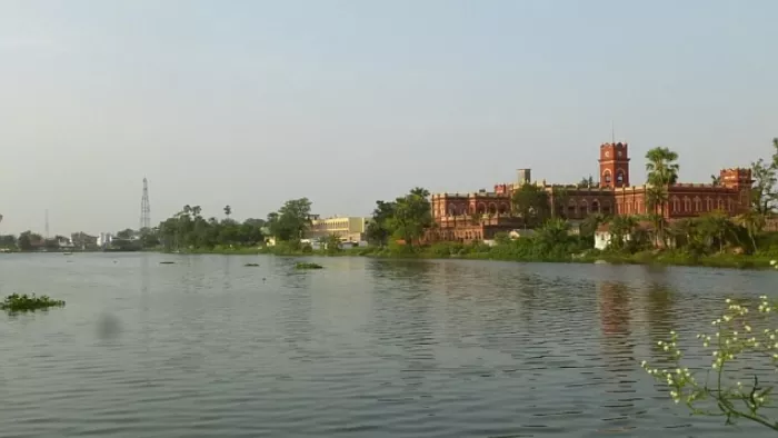 दरभंगा में स्थित हराही तालाब। फोटोृ- सोशल मीडिया